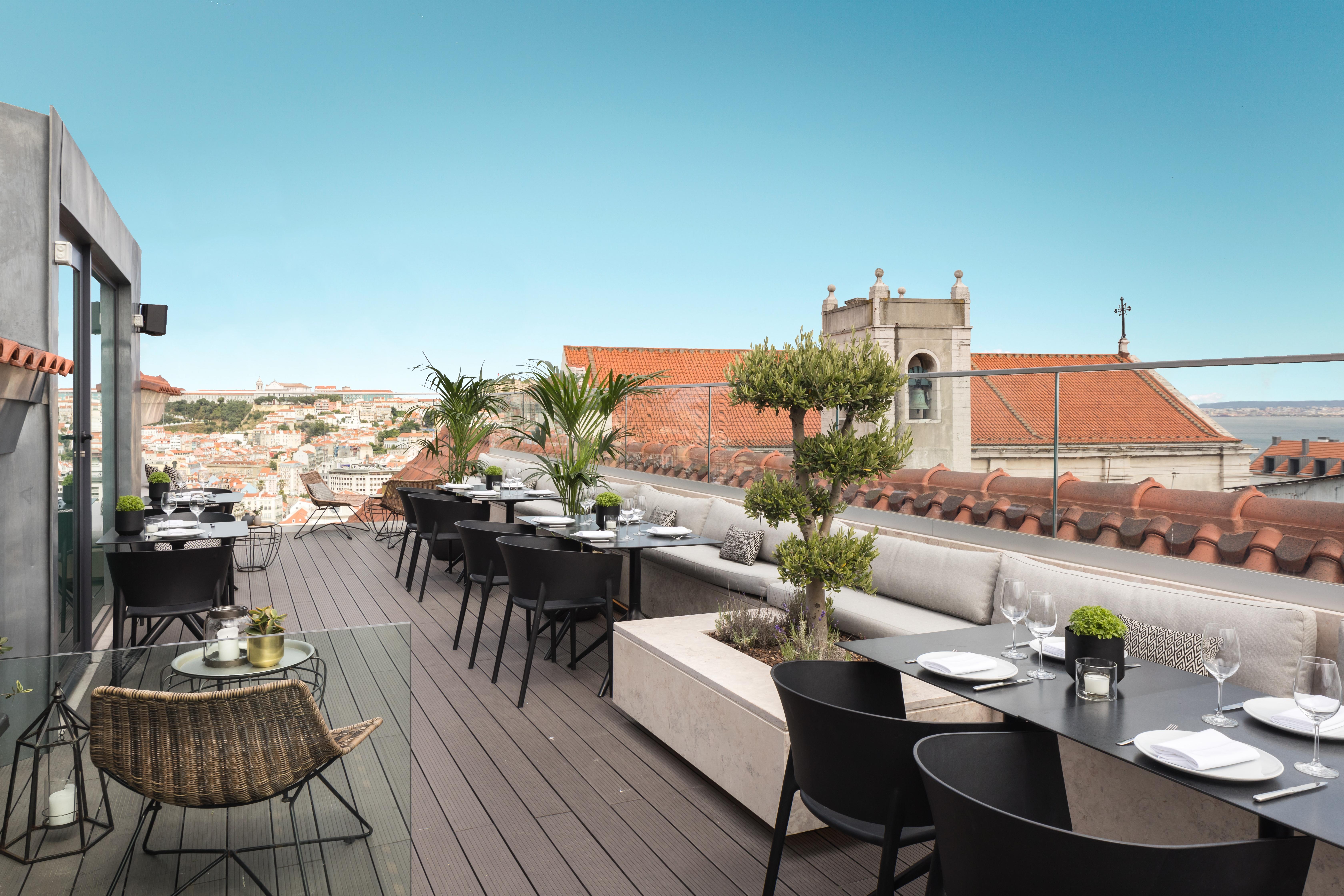 The Lumiares Hotel & Spa - Small Luxury Hotels Of The World Lisboa Екстериор снимка The Terrace at the Hotel Hesperia Madrid