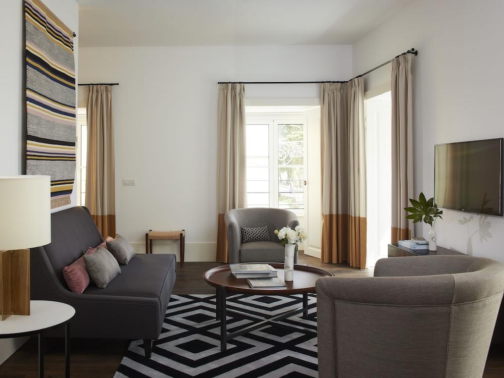 The Lumiares Hotel & Spa - Small Luxury Hotels Of The World Lisboa Екстериор снимка A living room
